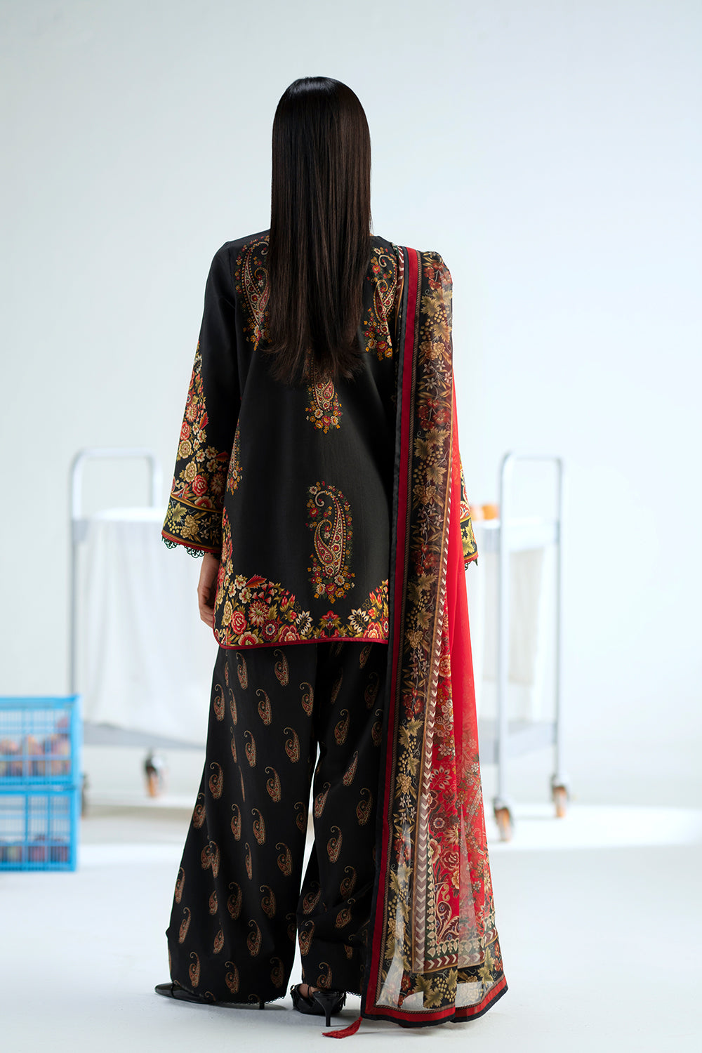 Women's Black Floral Printed Kurta Set with Printed Palazzo & Dupatta