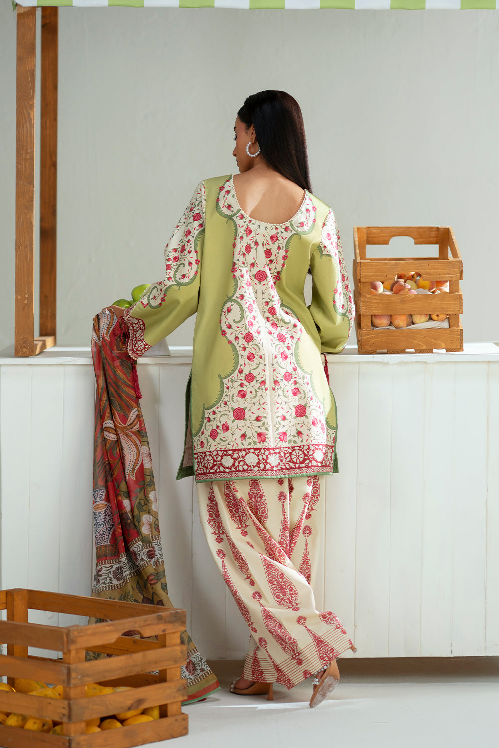 Women's Sage Green Floral Printed Kurta Set with Printed Trousers & Dupatta