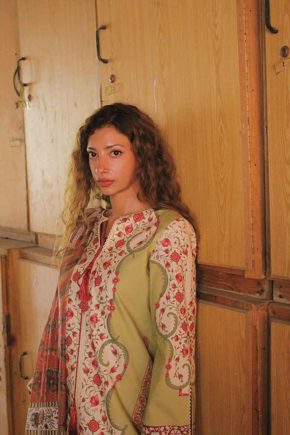 Women's Sage Green Floral Printed Kurta Set with Printed Trousers & Dupatta