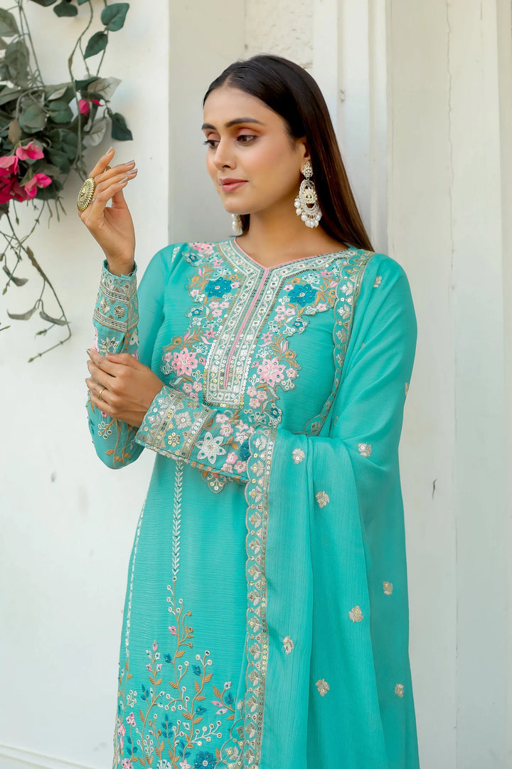 Ivory Floral Embroidered Luxury Pakistani Suit Set with Dupatta