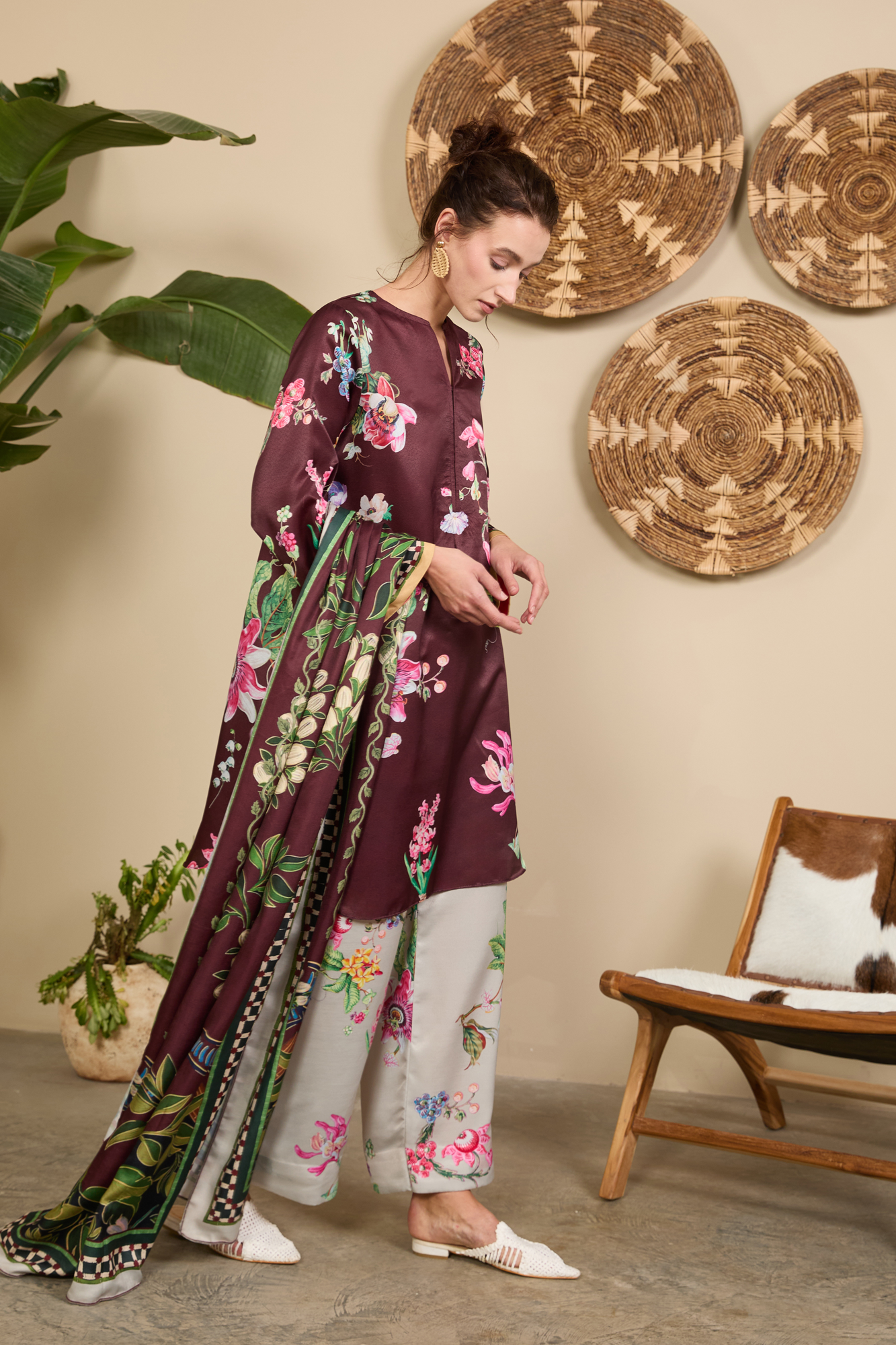 Women's Plum Floral Printed Kurta Set with Printed Dupatta
