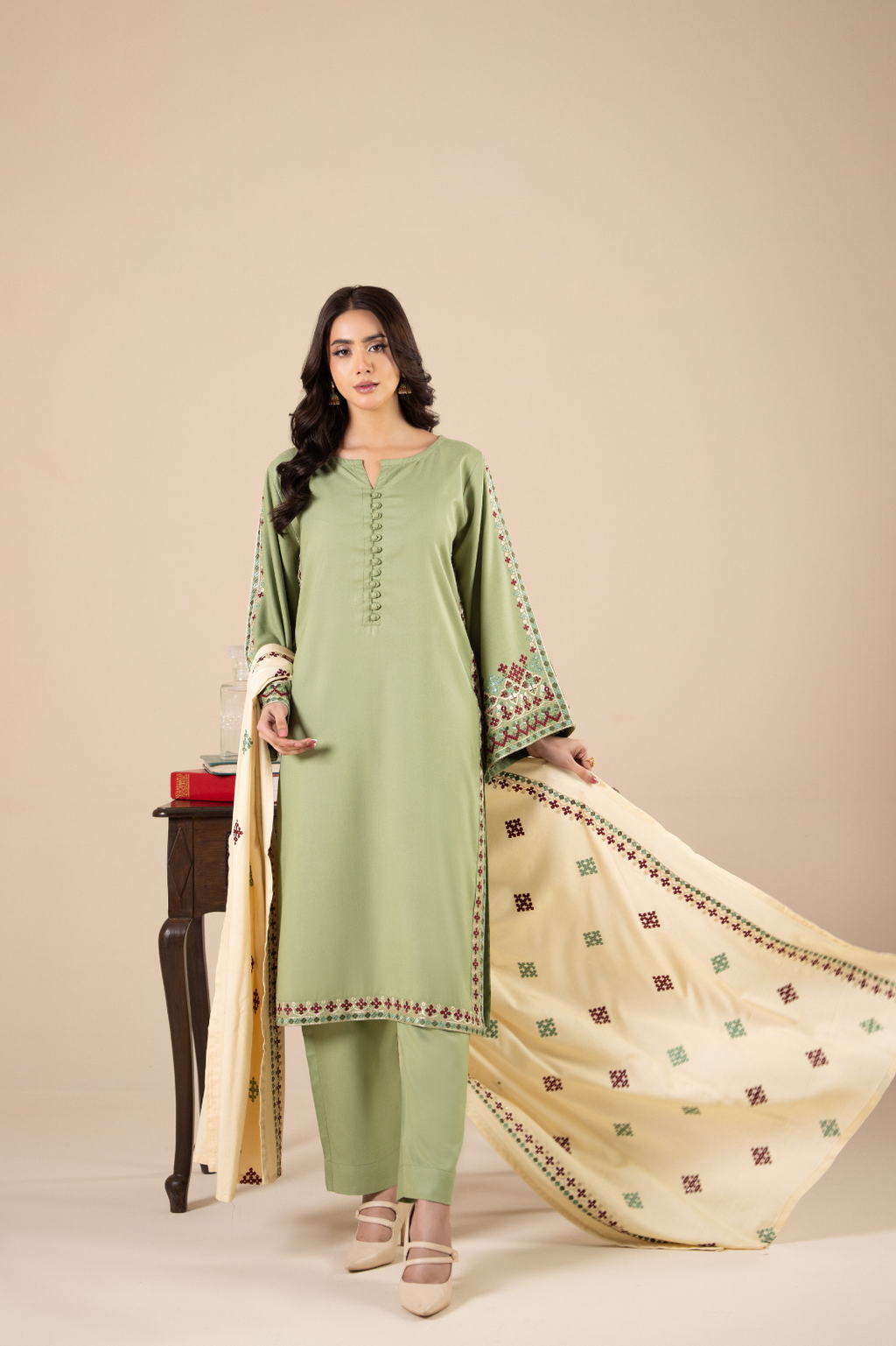 Women's Sage Green Embroidered Kurta Set with Ivory Printed Dupatta
