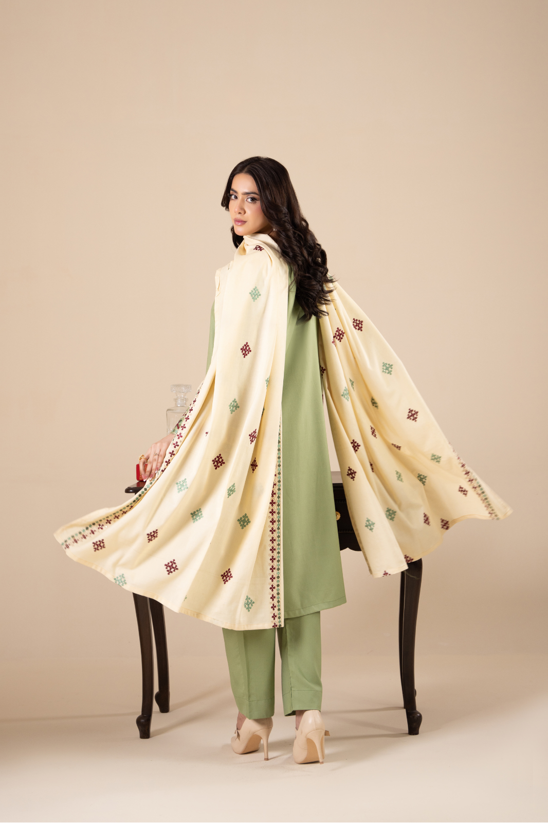 Women's Sage Green Embroidered Kurta Set with Ivory Printed Dupatta