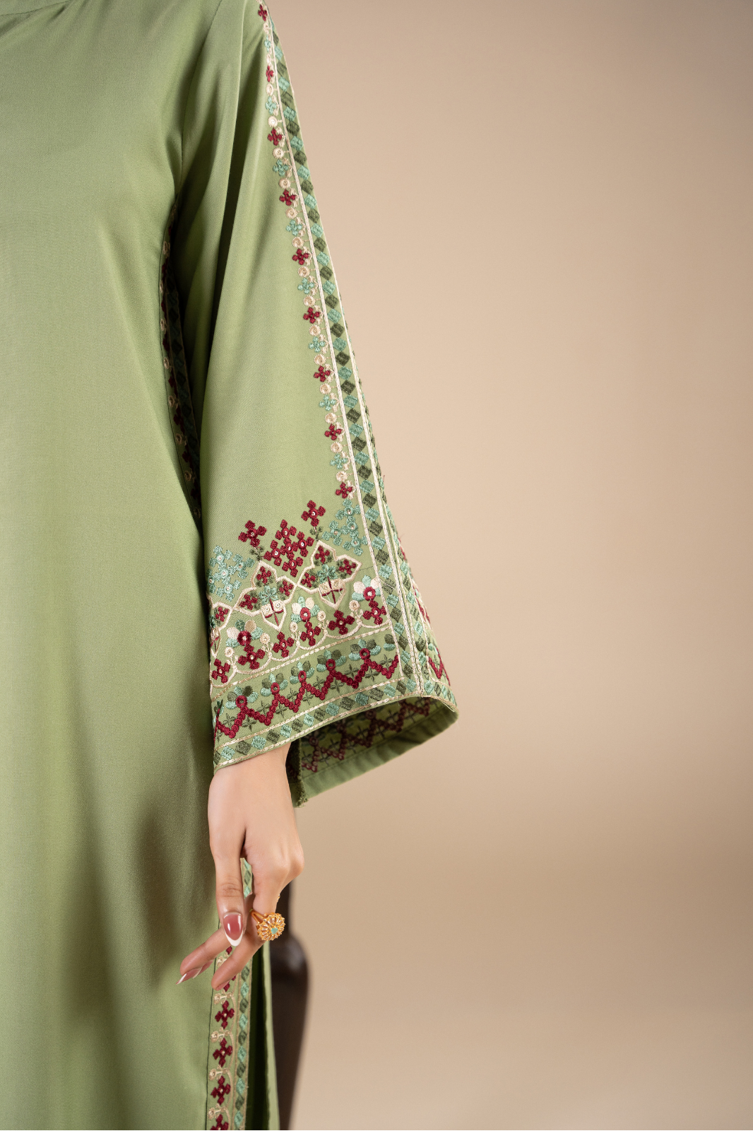 Women's Sage Green Embroidered Kurta Set with Ivory Printed Dupatta