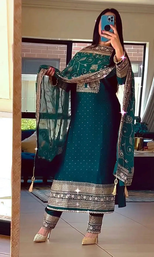 Emerald Green Embroidered Suit Set with Organza Dupatta