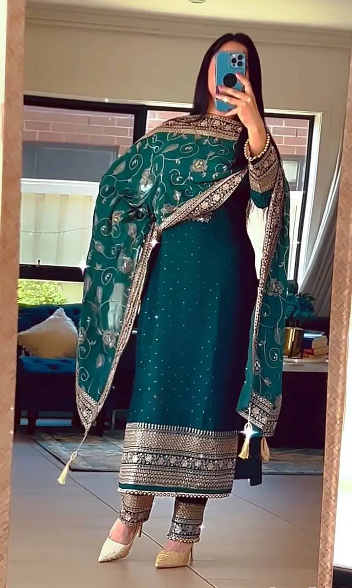 Emerald Green Embroidered Suit Set with Organza Dupatta