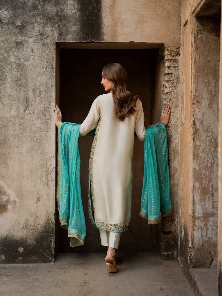 Women's Ivory Floral Embroidered Straight Suit Set with Turquoise Dupatta